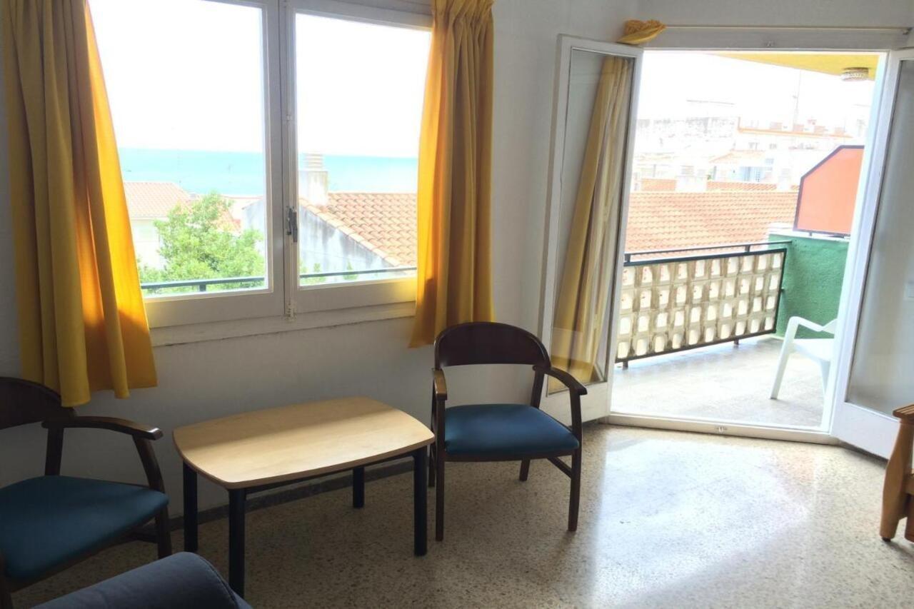 Apartaments Bellamar มัลกรัตเดมาร์ ภายนอก รูปภาพ