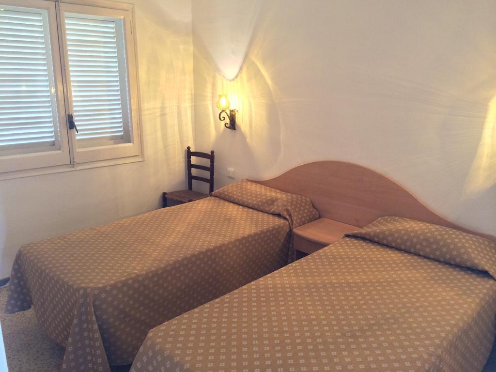 Apartaments Bellamar มัลกรัตเดมาร์ ภายนอก รูปภาพ